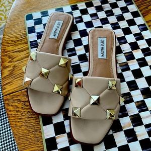 Worn once. Too small for me